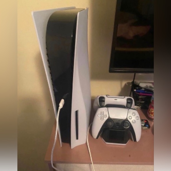 PS5 for sell comes with 2 games
